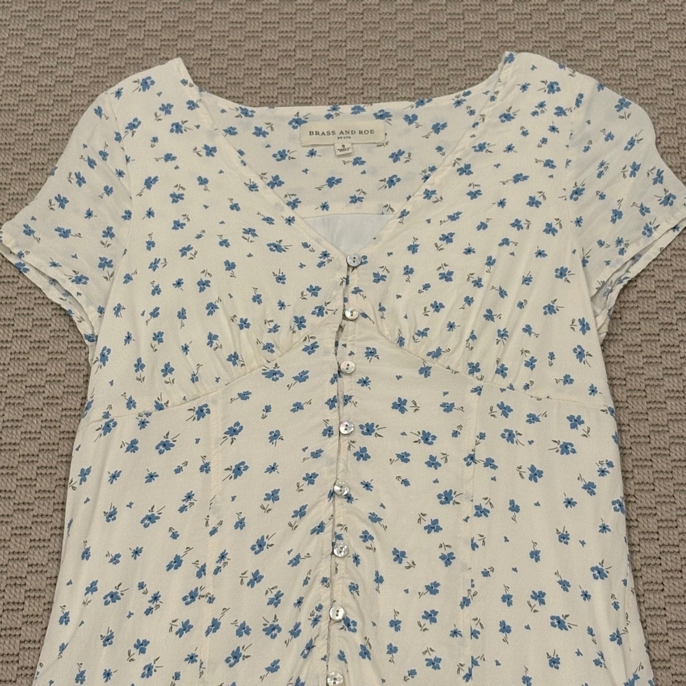 Brass and Roe Mini Dress — Creamy White with Ditsy Blue Florals — Size Small